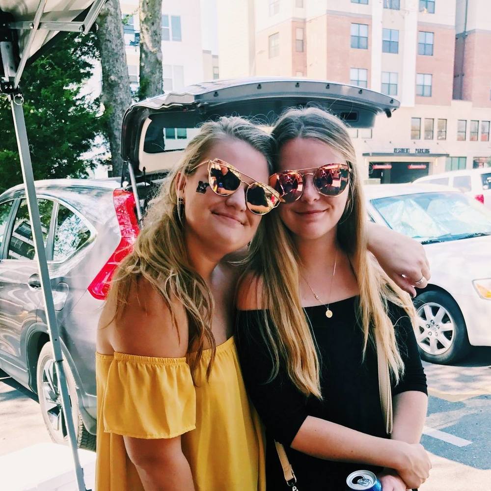 Meet your Posher, Zoe